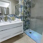 Urban Oasis Konukevi 3*