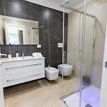 Urban Oasis Konukevi 3*