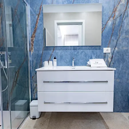 Urban Oasis 3* 바리