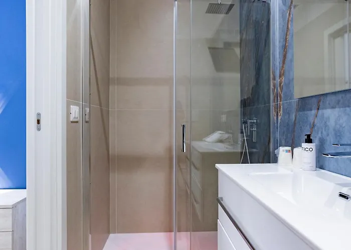 Urban Oasis 招待所