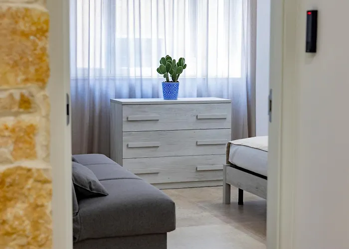 Urban Oasis Guest house Bari