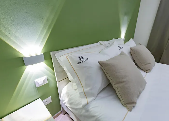 Urban Oasis 招待所 3*